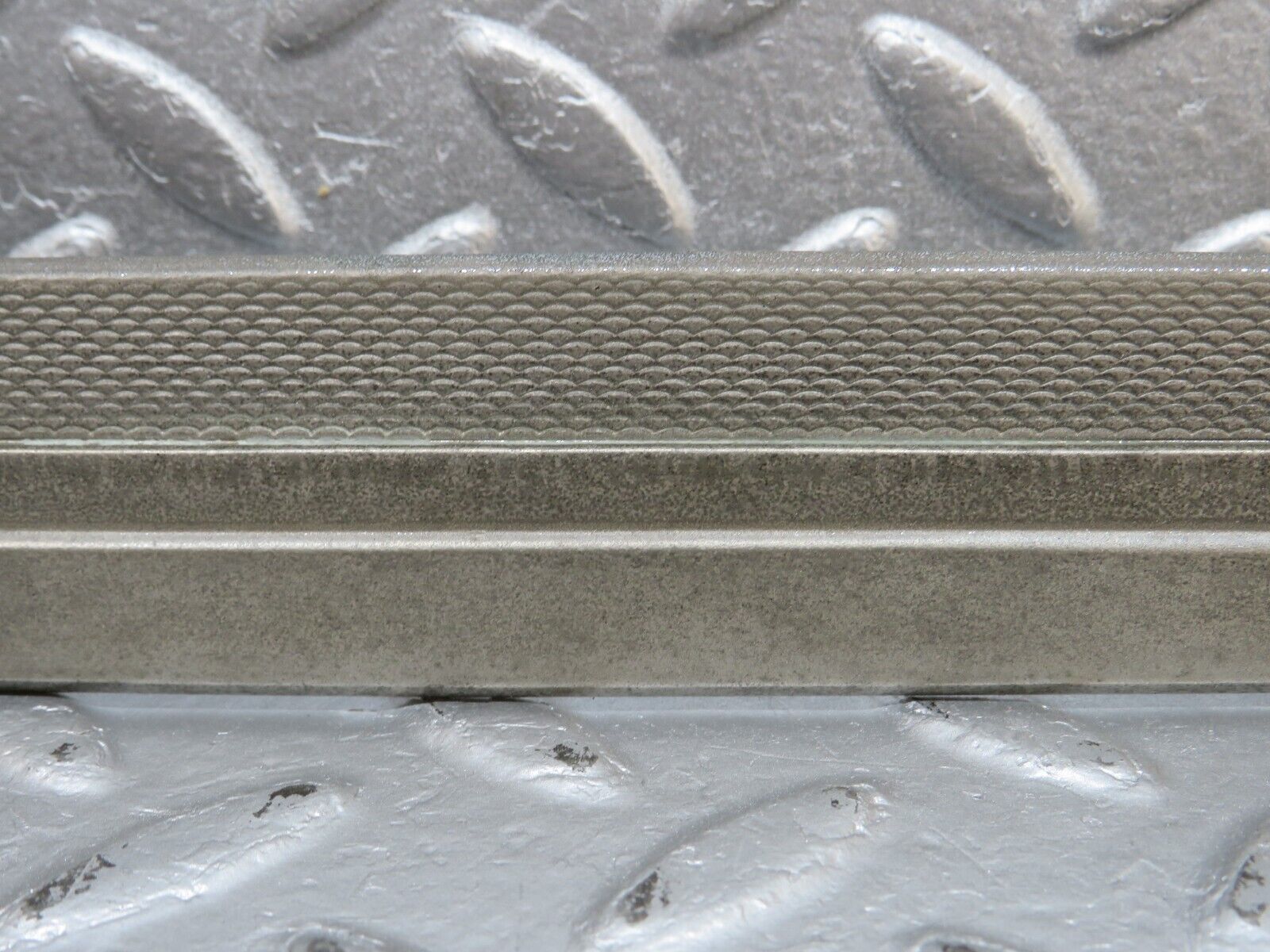 40225 Mercedes-Benz W110 230 C Pillar Chrome Trim Left Side 1116900389