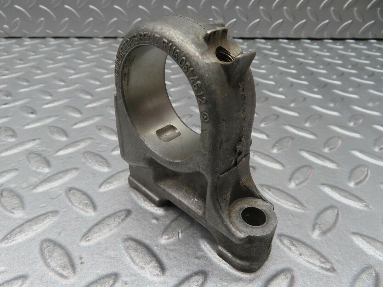 16721 Mercedes-Benz C107 380SLC Camshaft Tower Bearing 1160514612