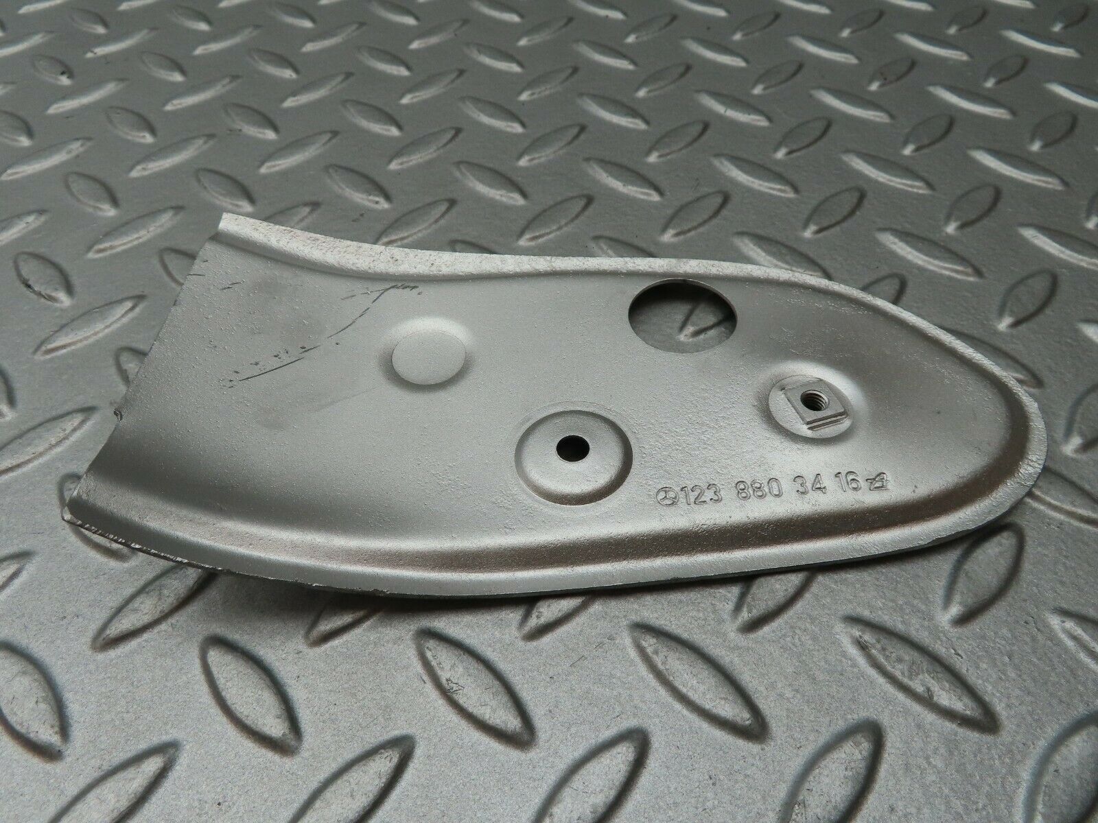 4231 Mercedes-Benz V123 240D LWB Rear Bumper Reinforcement Right 1238803416