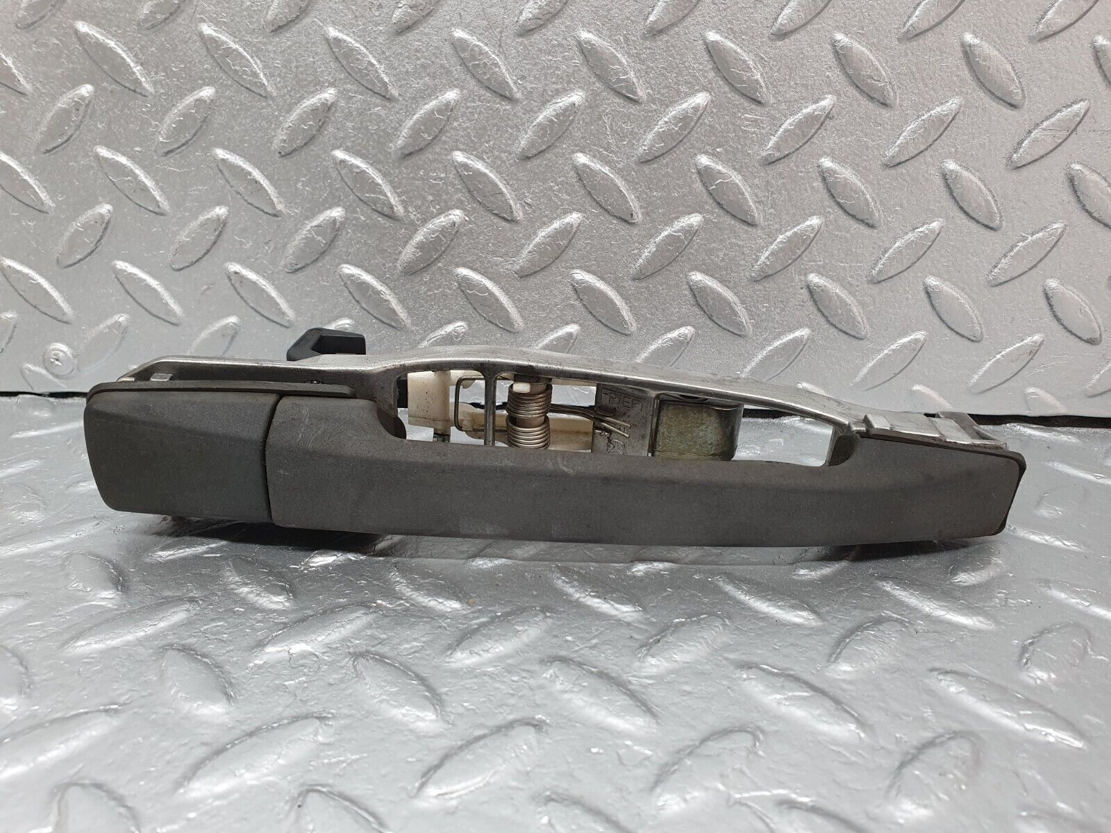 41493 Mercedes-Benz W124 200E Rear Right Door Exterior Handle