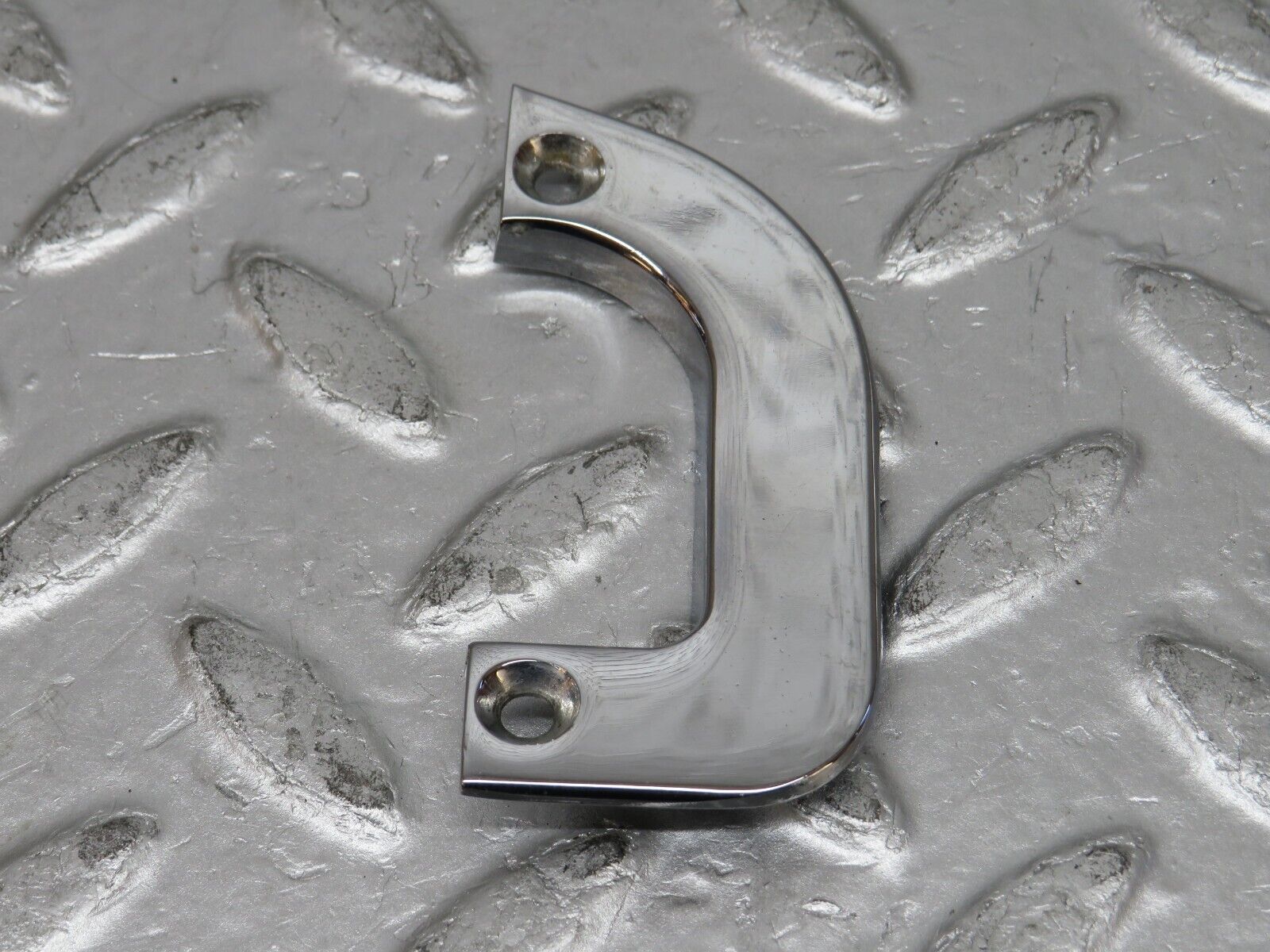 0869 Mercedes-Benz C107 350SLC Coupe Interior Chrome Door Latch Trim Left Side