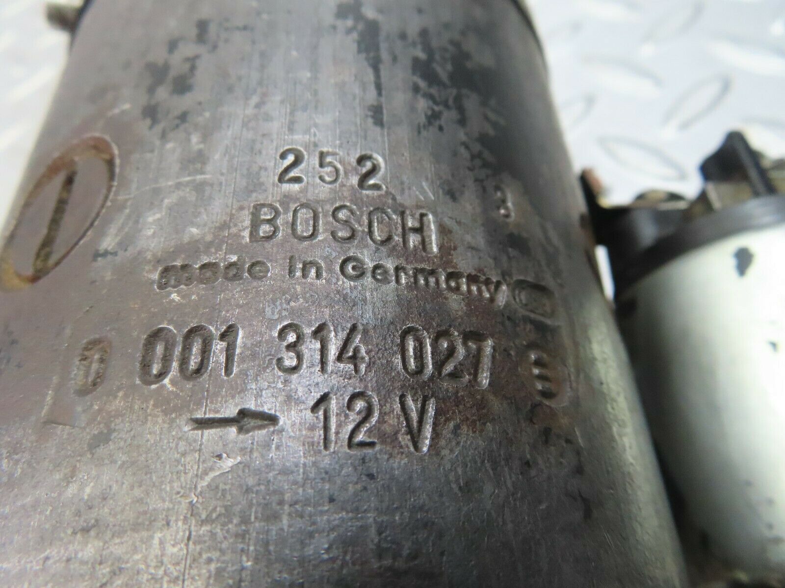 8829 Mercedes-Benz W123 Starter Motor Bosch 0001314027