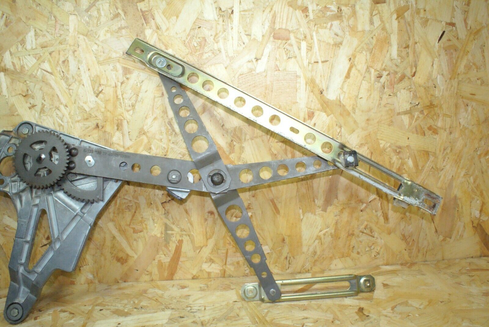 2281 Mercedes-Benz W123 280E Front Left Power Window Regulator 1237202746