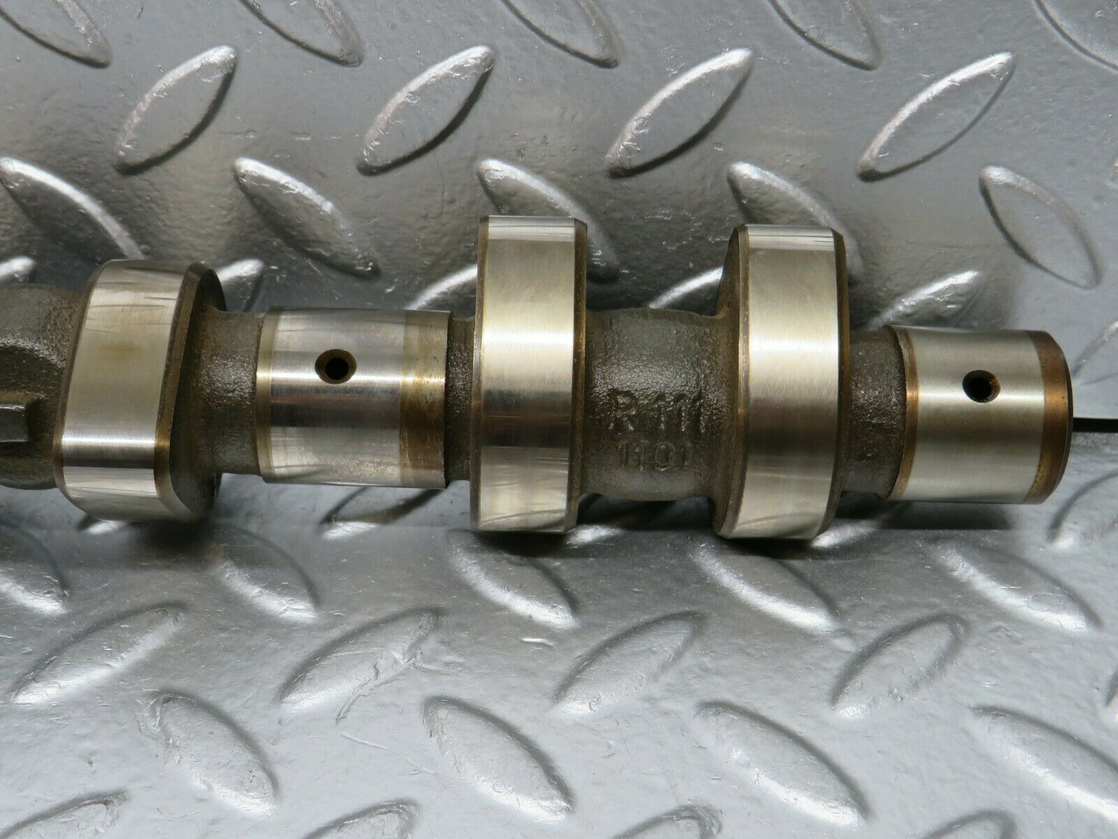 24425 Mercedes-Benz S124 220TE Wagon Camshaft Left Side Intake 1111101