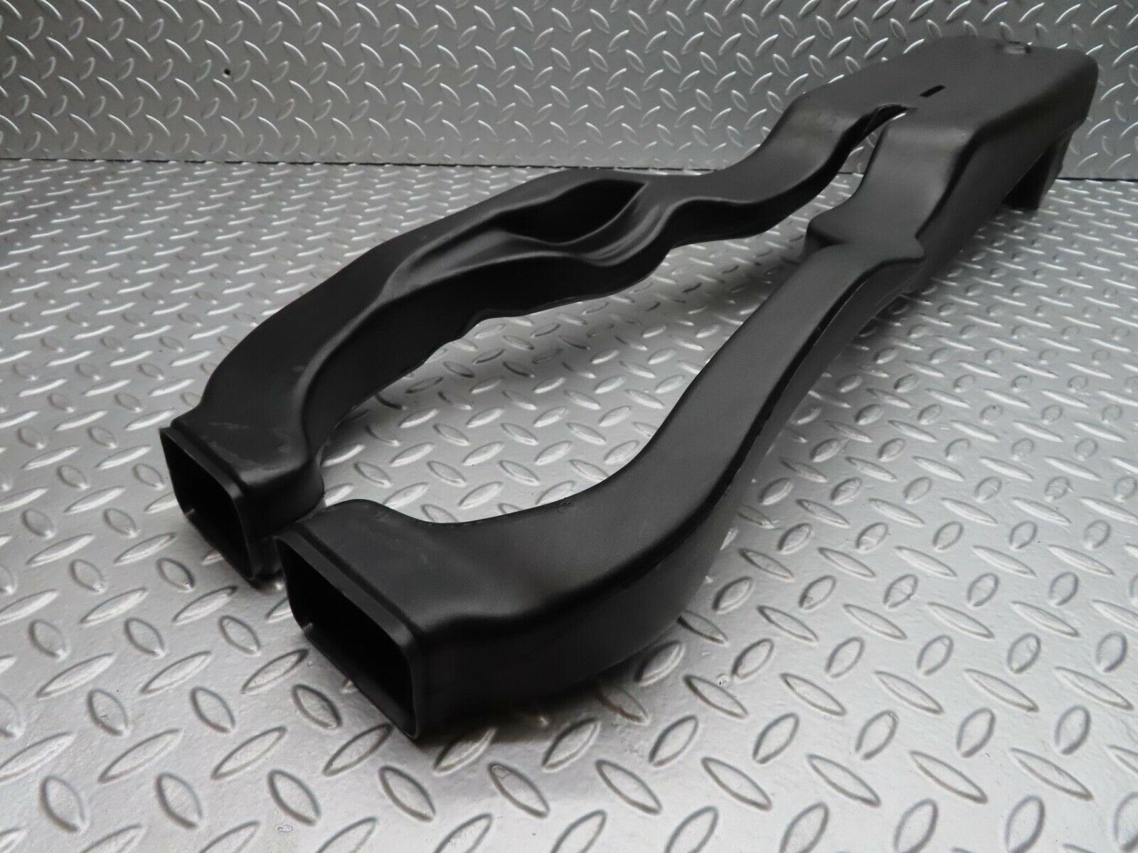 14955 Mercedes-Benz W140 S320 Rear Air Duct 1408312346