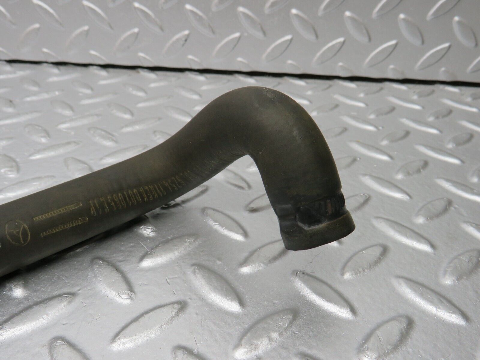 33936 Mercedes-Benz W124 260E Coolant Hose Pipe 1248326394