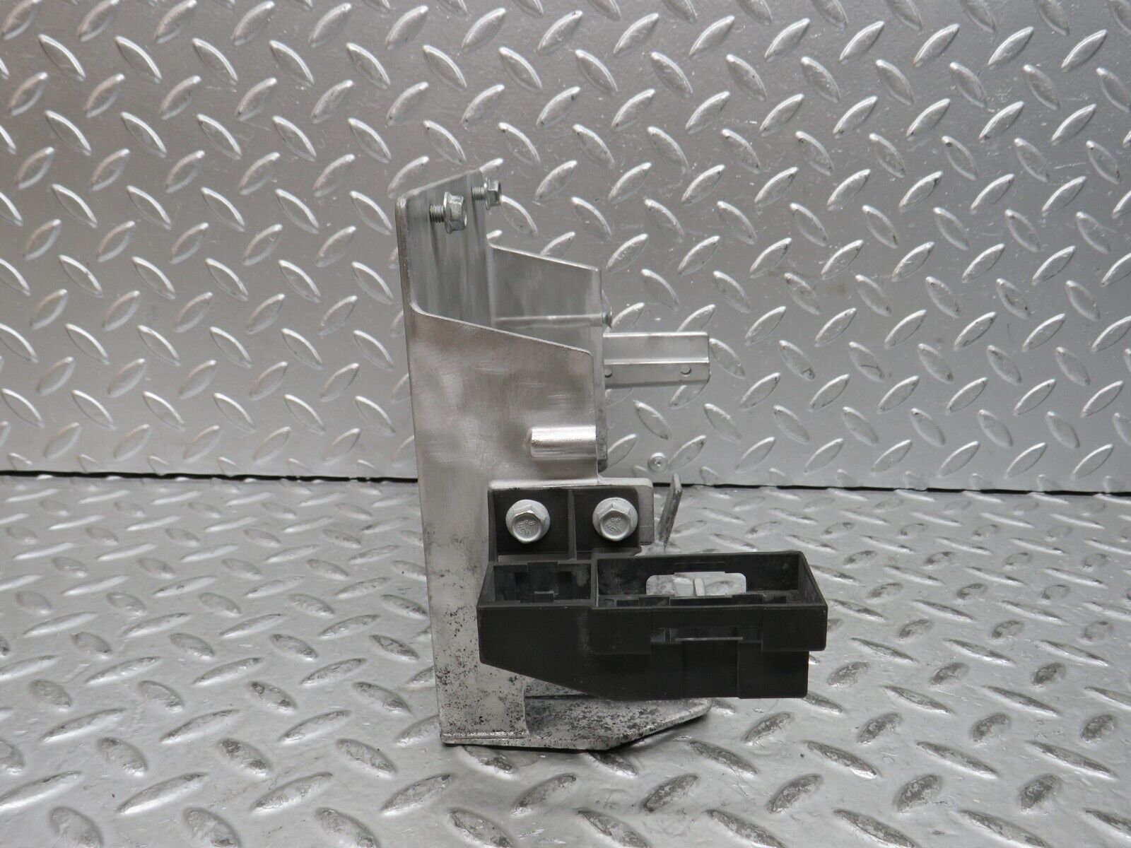 29051 Mercedes-Benz C124 320CE Engine Control Unit Tray Bracket 1245404973