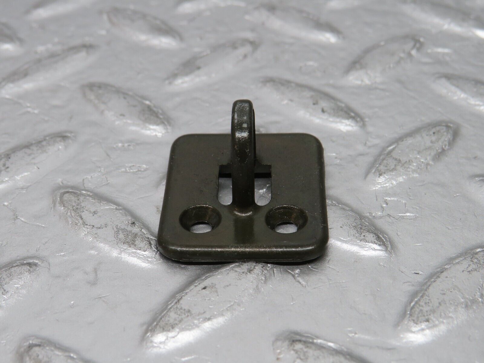 31358 Mercedes-Benz S124 220TE Wagon Glove Box Door Lock Latch