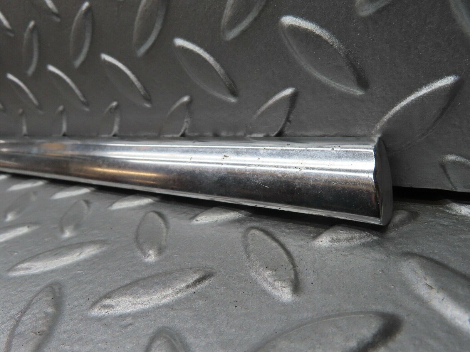 21041 Mercedes-Benz W123 230E Rear Left Door Chrome Moulding Trim