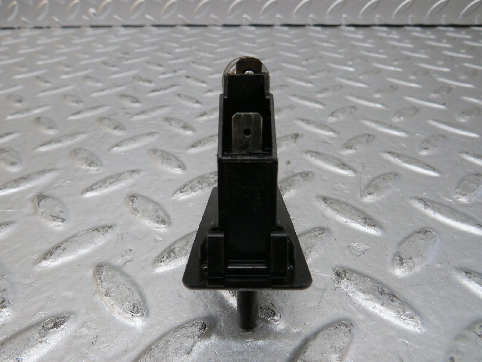 26099 Mercedes-Benz W116 450SE Trunk Light Switch 0008212852 1158202511