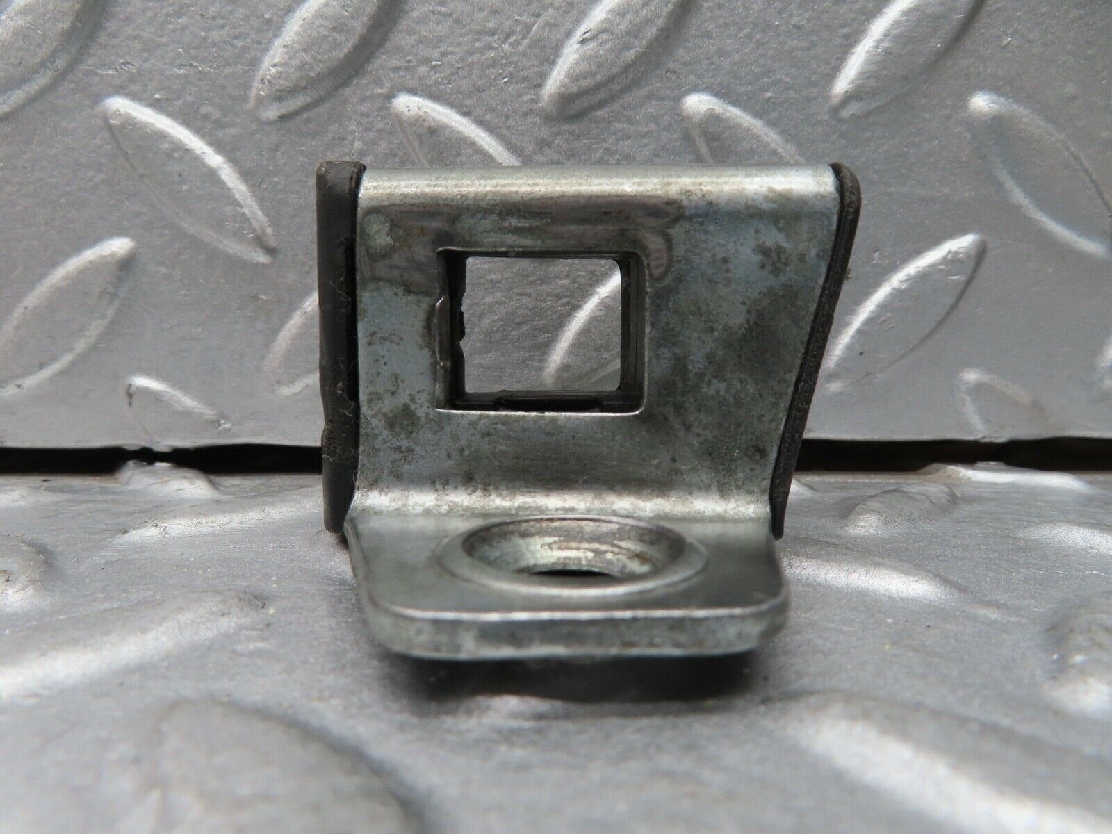 17316 Mercedes-Benz R129 300SL Coupe Door Lock Latch