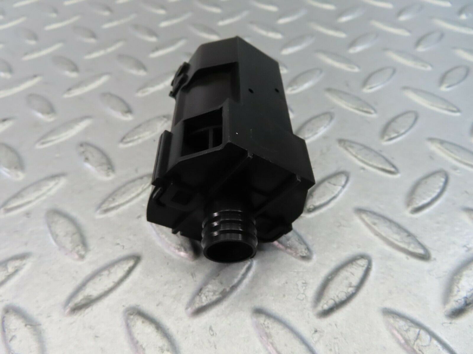 9301 Mercedes-Benz C124 300CE Coupe Temperature Sensor 0130002806