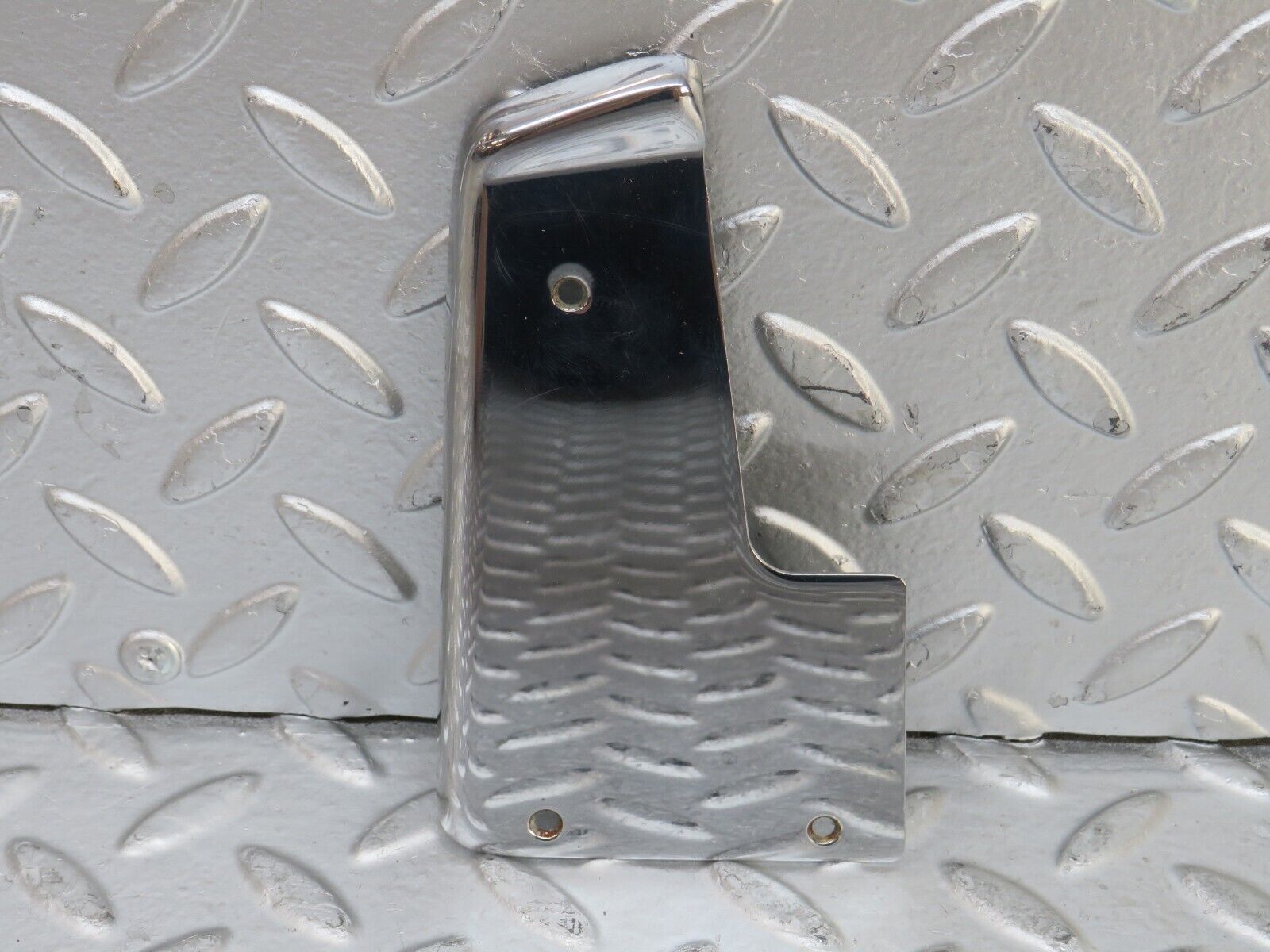 26488 Mercedes-Benz C124 220CE Coupe Right Door Chrome Cover