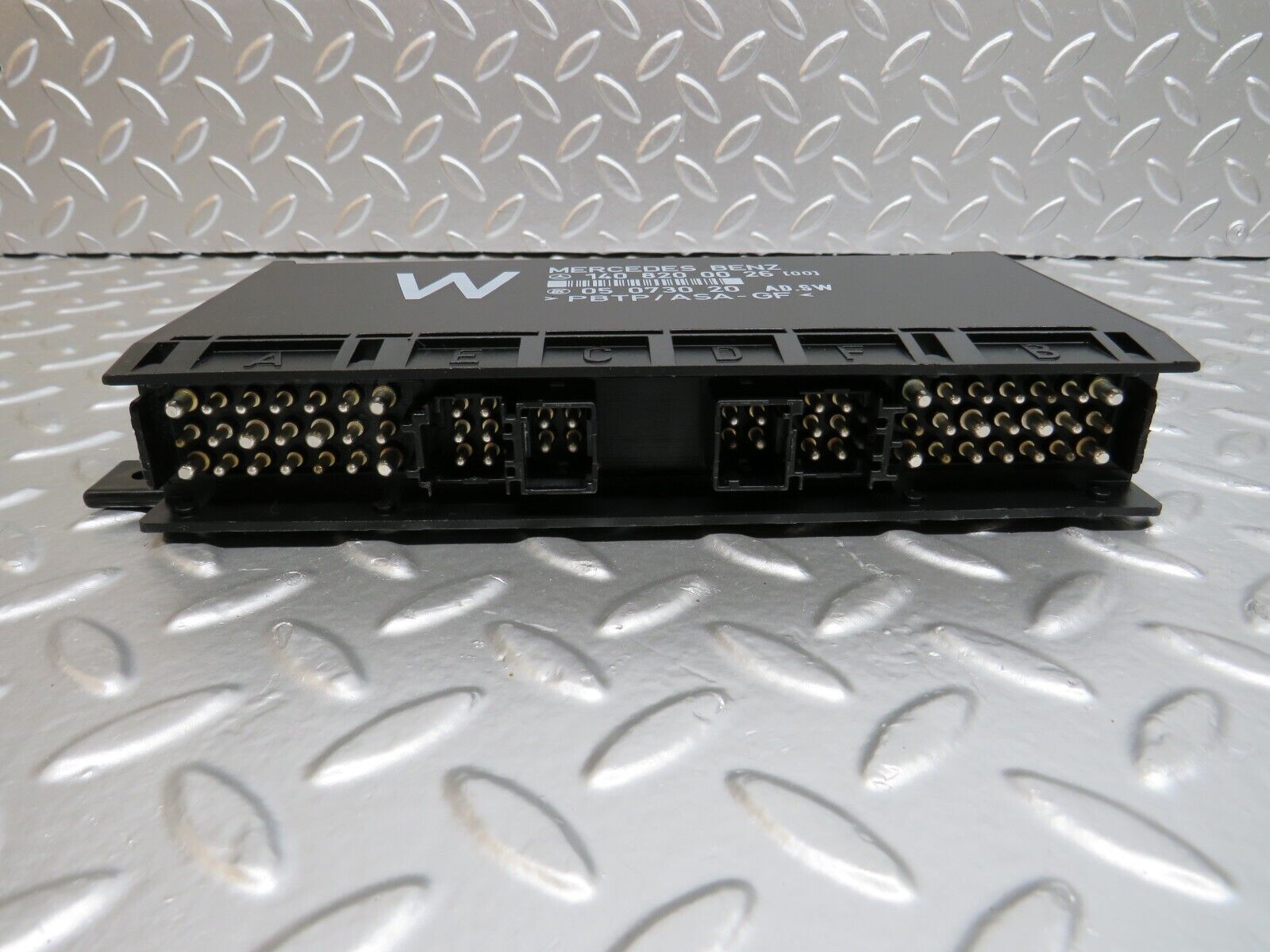 24622 Mercedes-Benz W140 S320 Comfort Control Unit 1408200026