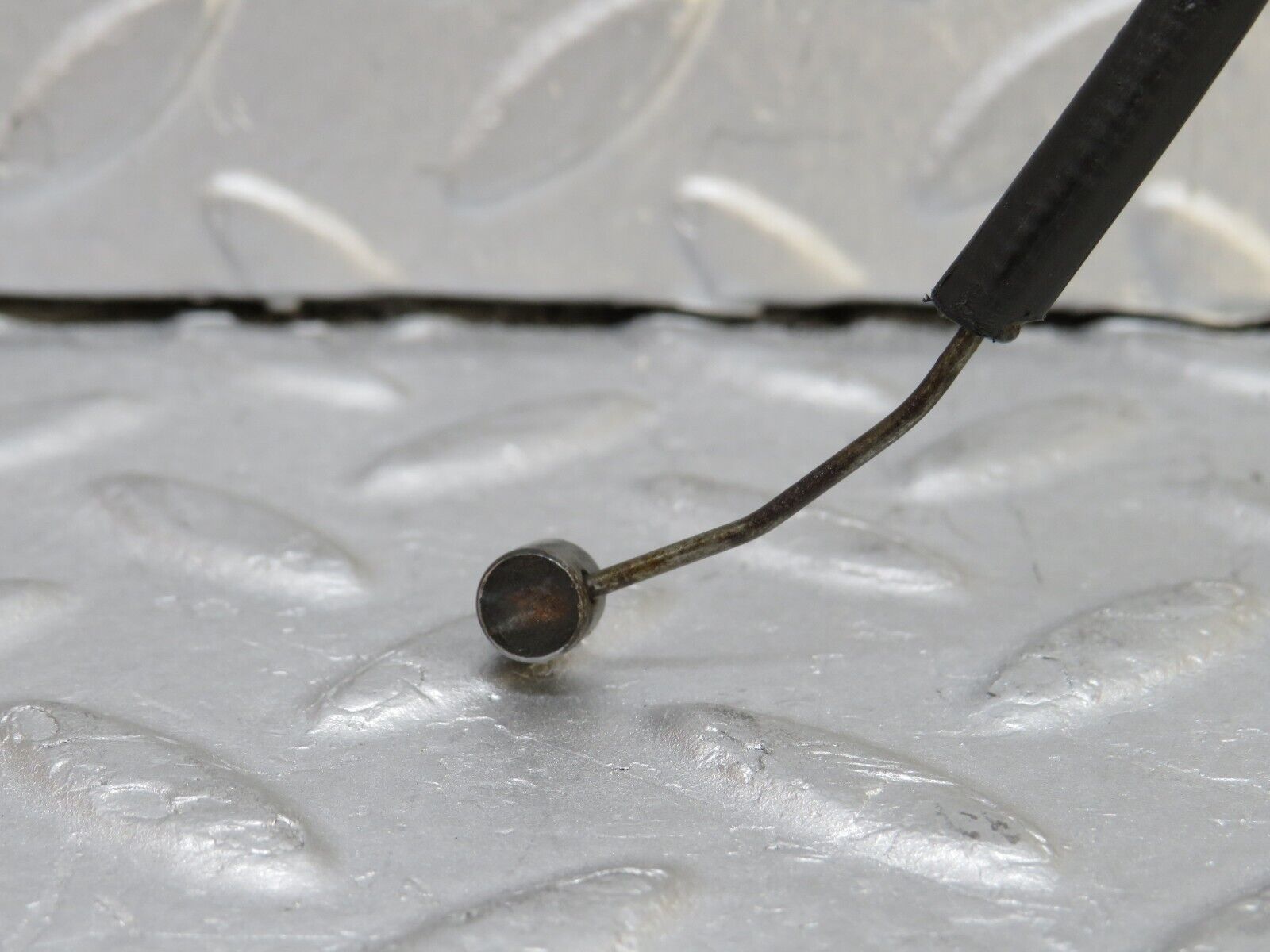 37541 Mercedes-Benz W109 300SEL Heater Hose Pipe 1098310494