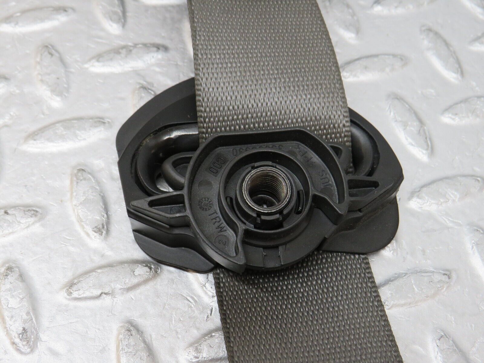 35278 Mercedes-Benz W221 Front Left Seat Belt 2218603185