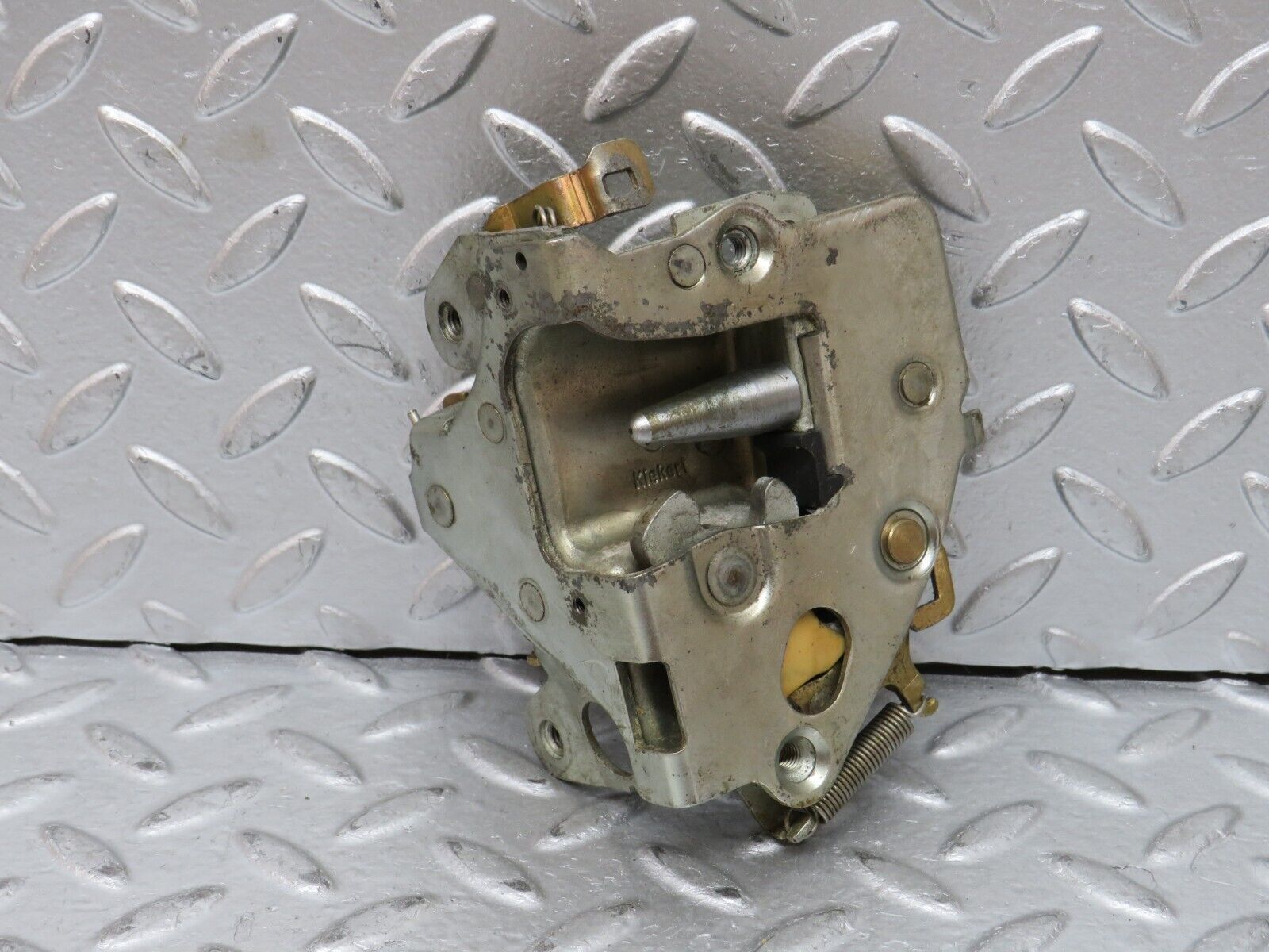 27953 Mercedes-Benz W123 280E Rear Right Door Lock Mechanism