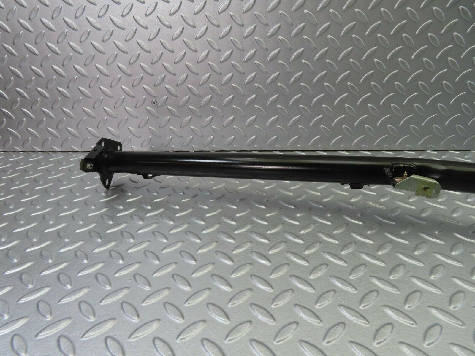 10489 Mercedes-Benz W201 190E Dashboard Bracket