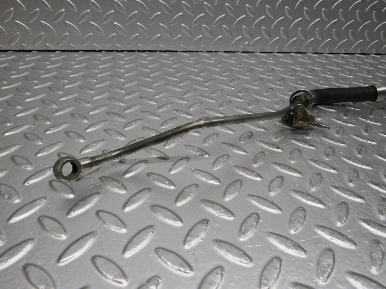 31503 Mercedes-Benz S124 220TE Wagon Fuel Hose Pipe