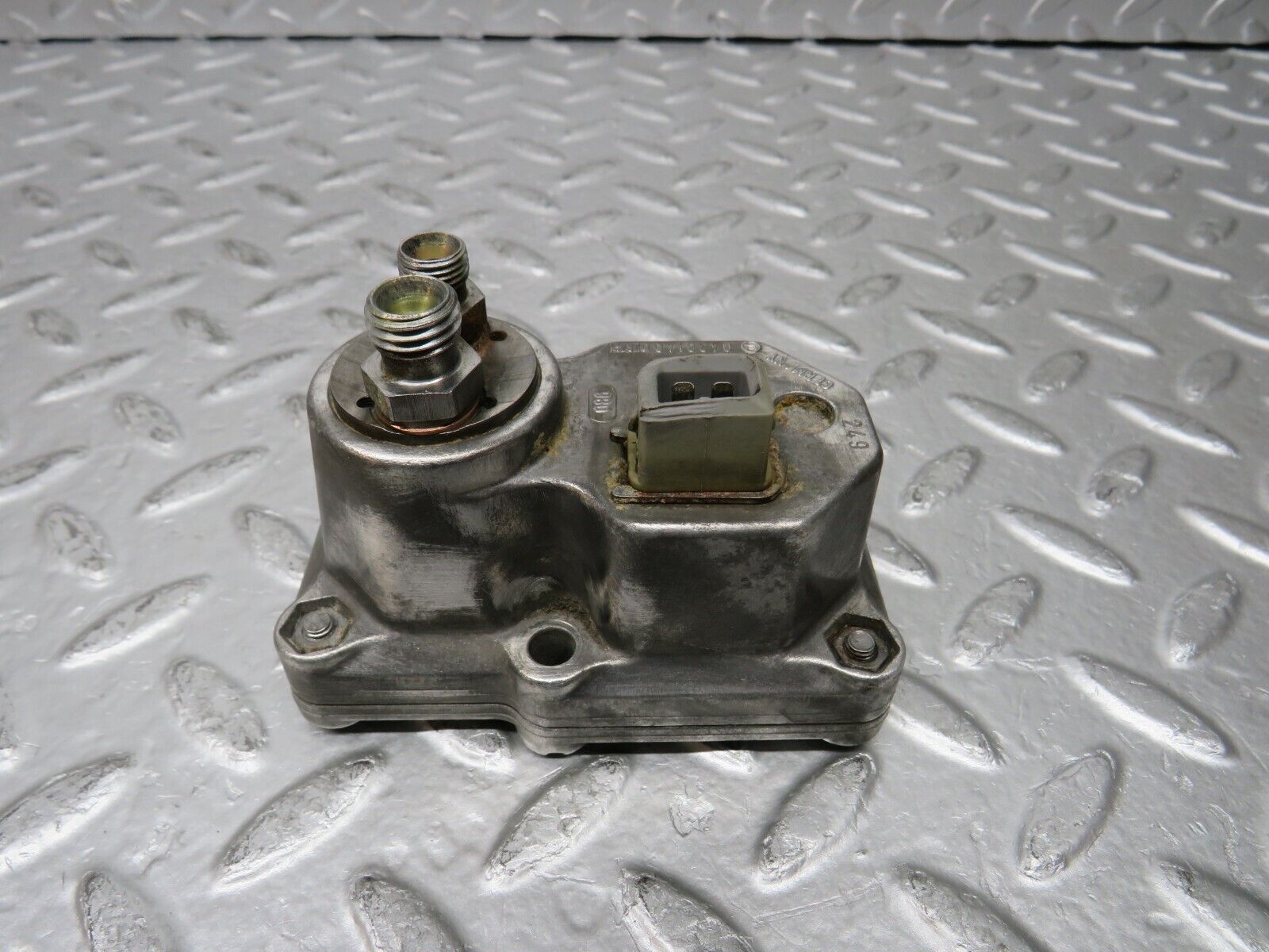 29863 Mercedes-Benz W123 230E Warm Up Regulator Bosch 0438140065