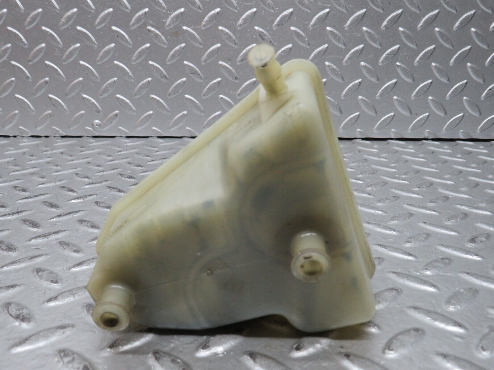 28753 Mercedes-Benz W123 230E Brake Fluid Reservoir Tank DBA