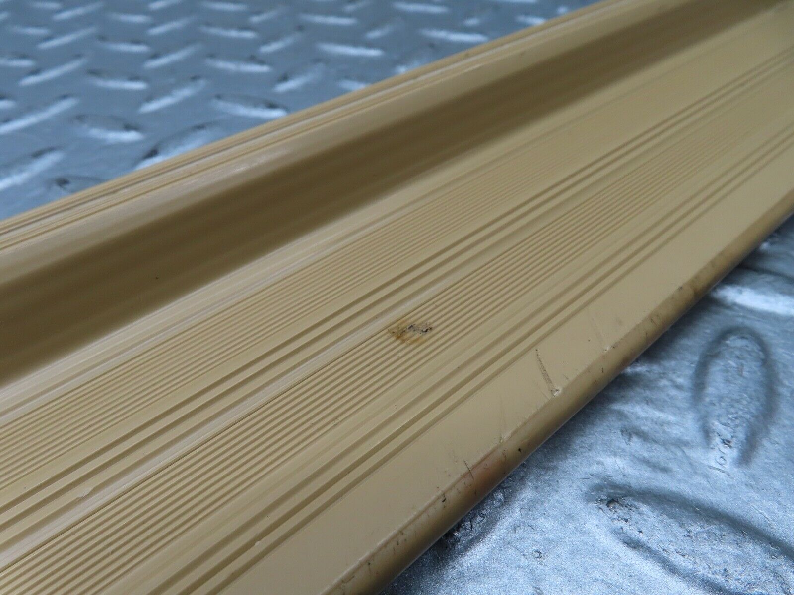 21032 Mercedes-Benz W123 230E Front Right Door Sill Trim Beige