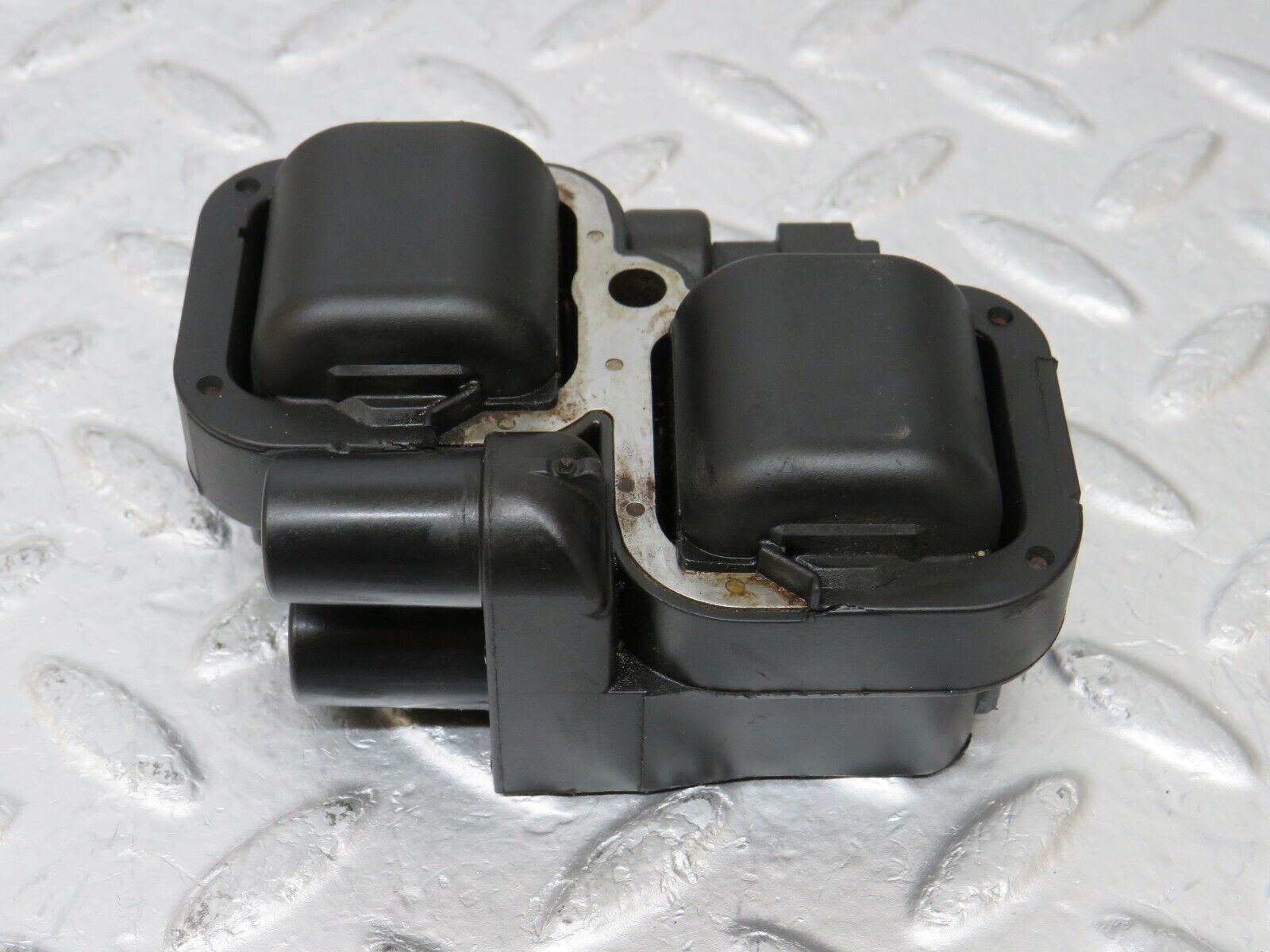 34902 Mercedes-Benz W210 320E Ignition Coil Bosch 0001587803 0221503035