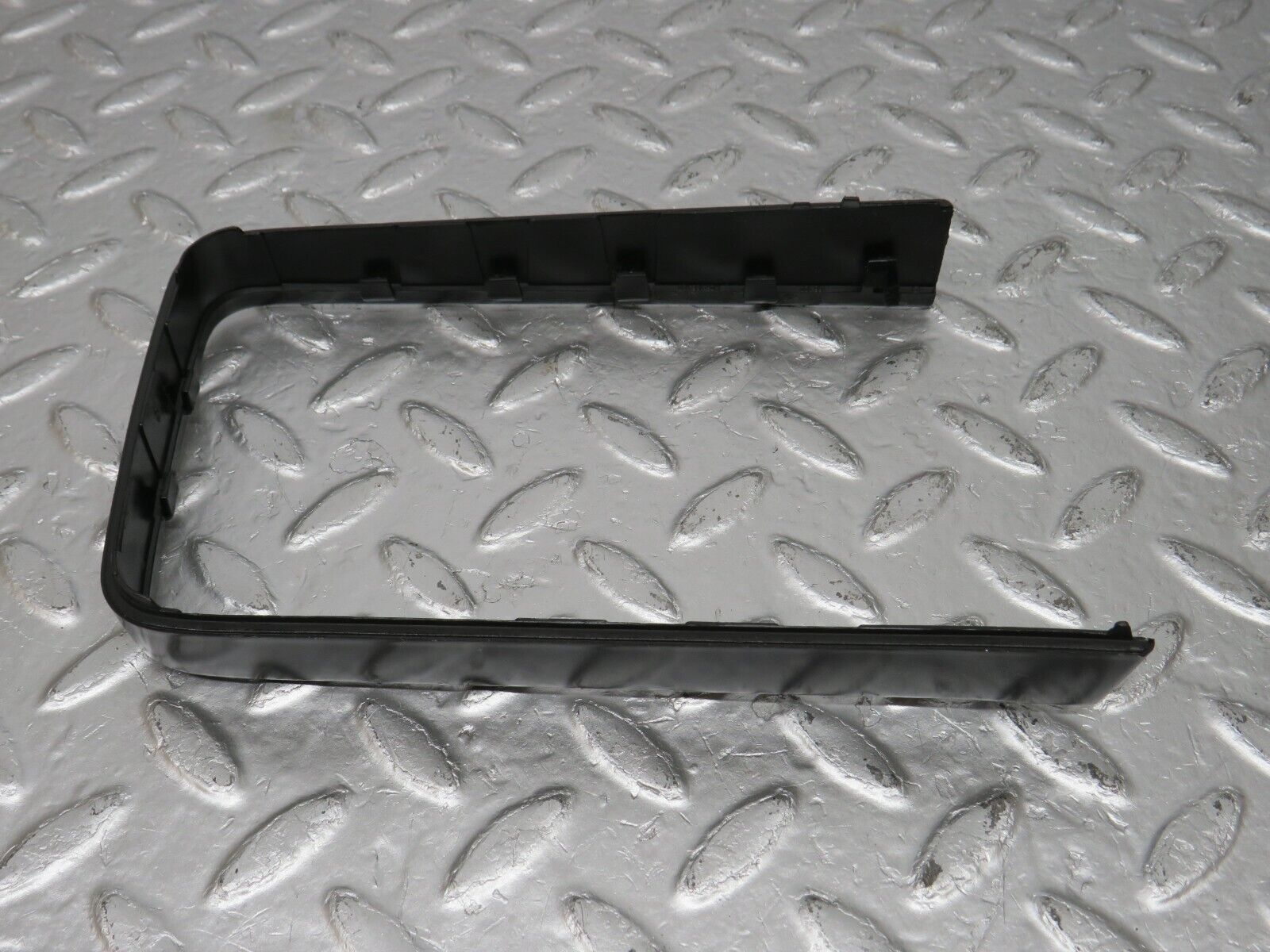 34198 Mercedes-Benz W124 260E Wing Mirror Housing Frame Right Side 166122