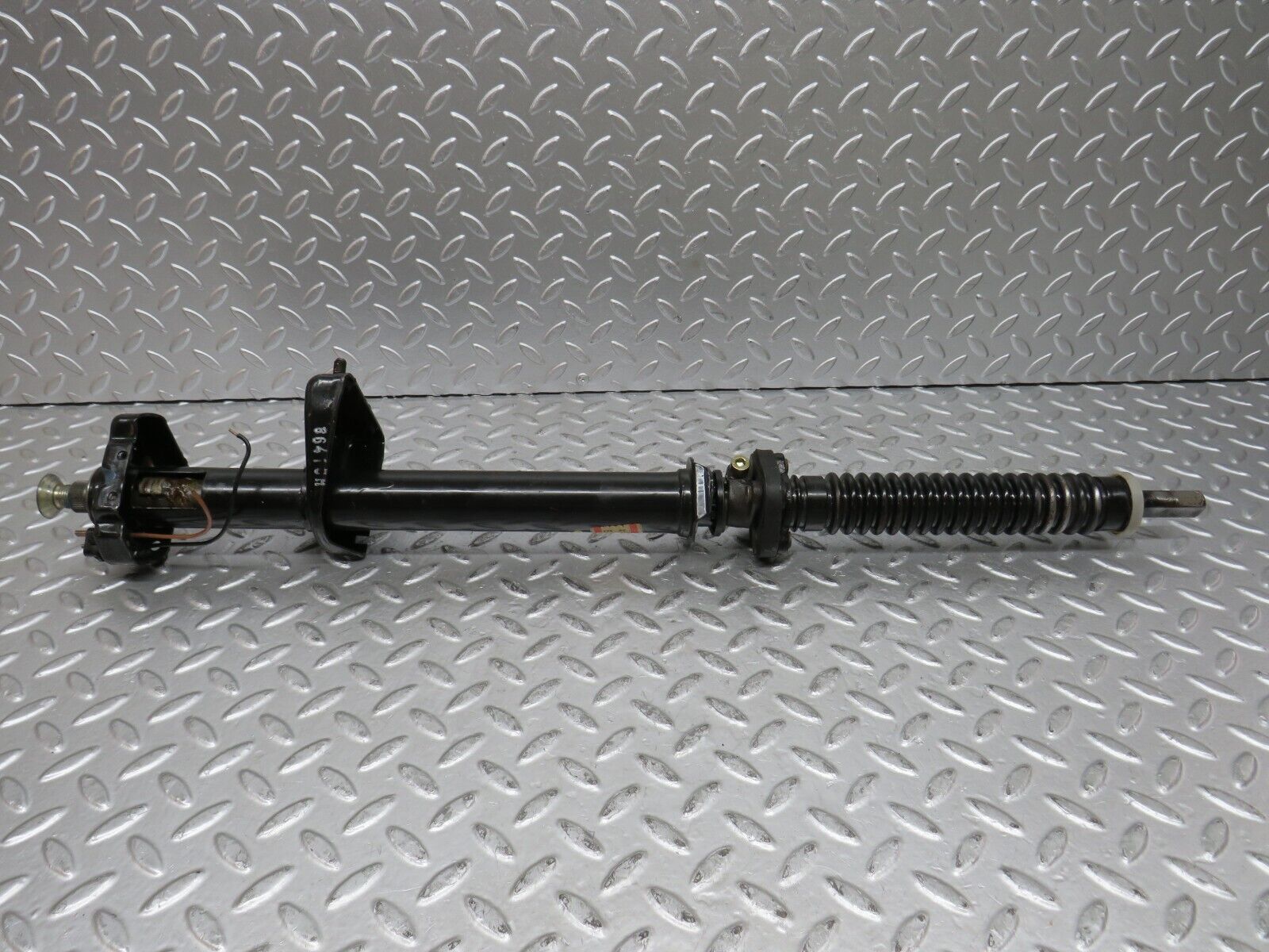 28104 Mercedes-Benz W123 280E Steering Column