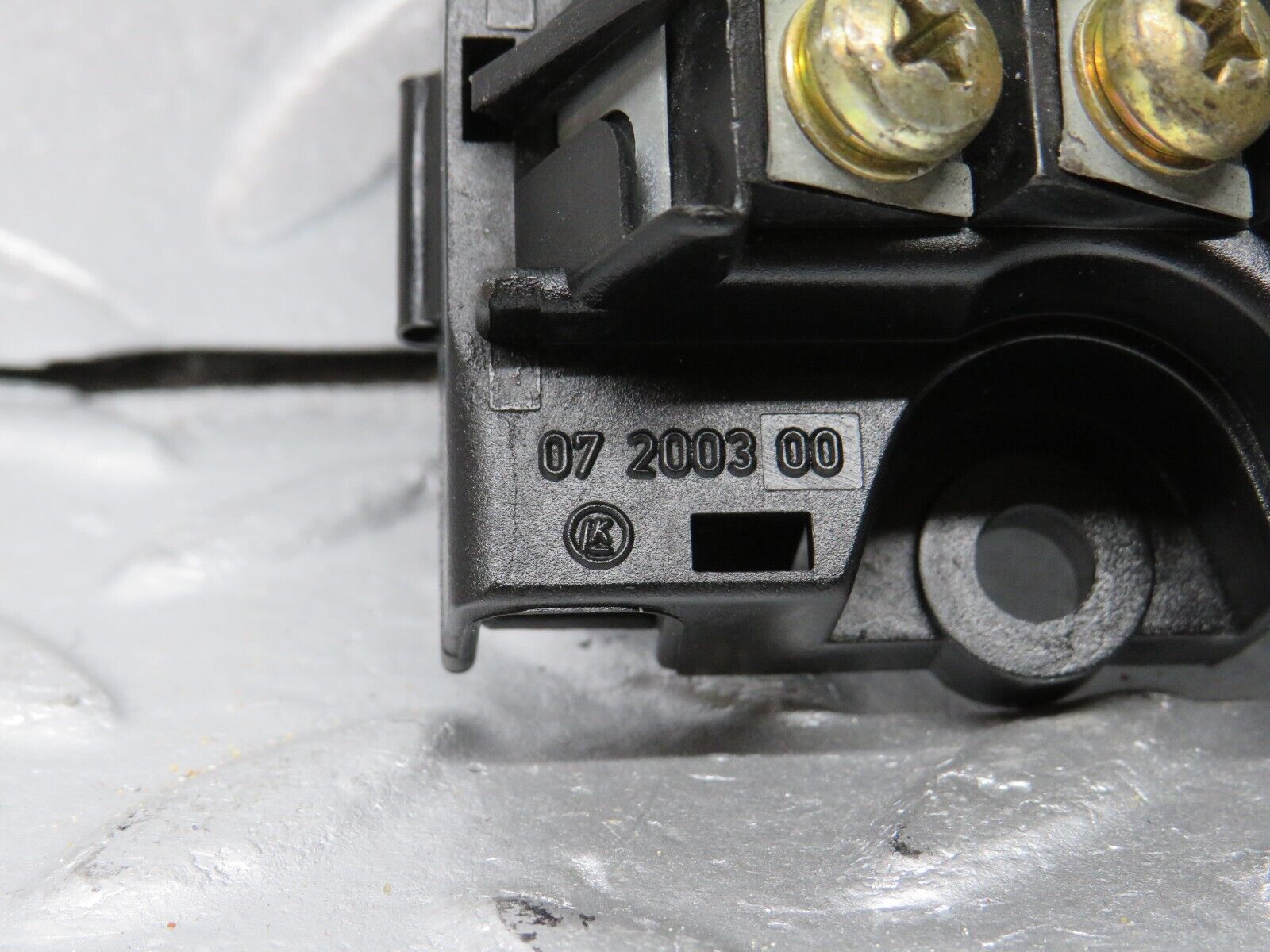 38390 Mercedes-Benz R129 280SL Coupe Fuse Box 1295400350