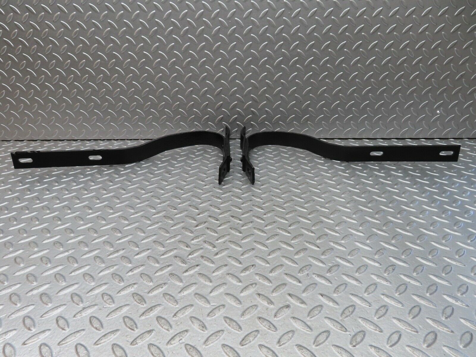 18773 Mercedes-Benz W120 W121 Ponton Rear Bumper Bracket Holder