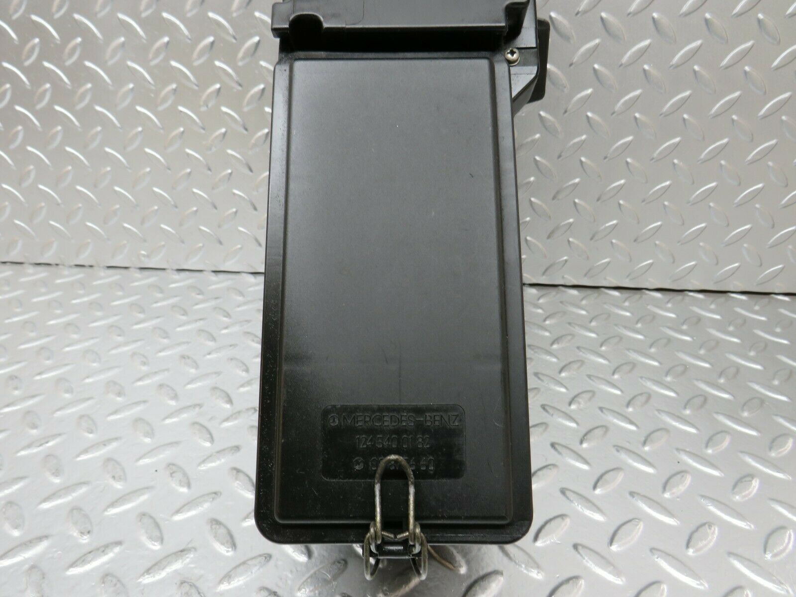 24354 Mercedes-Benz S124 220TE Wagon Fuse Box 1245401850 1245400282 1245400182