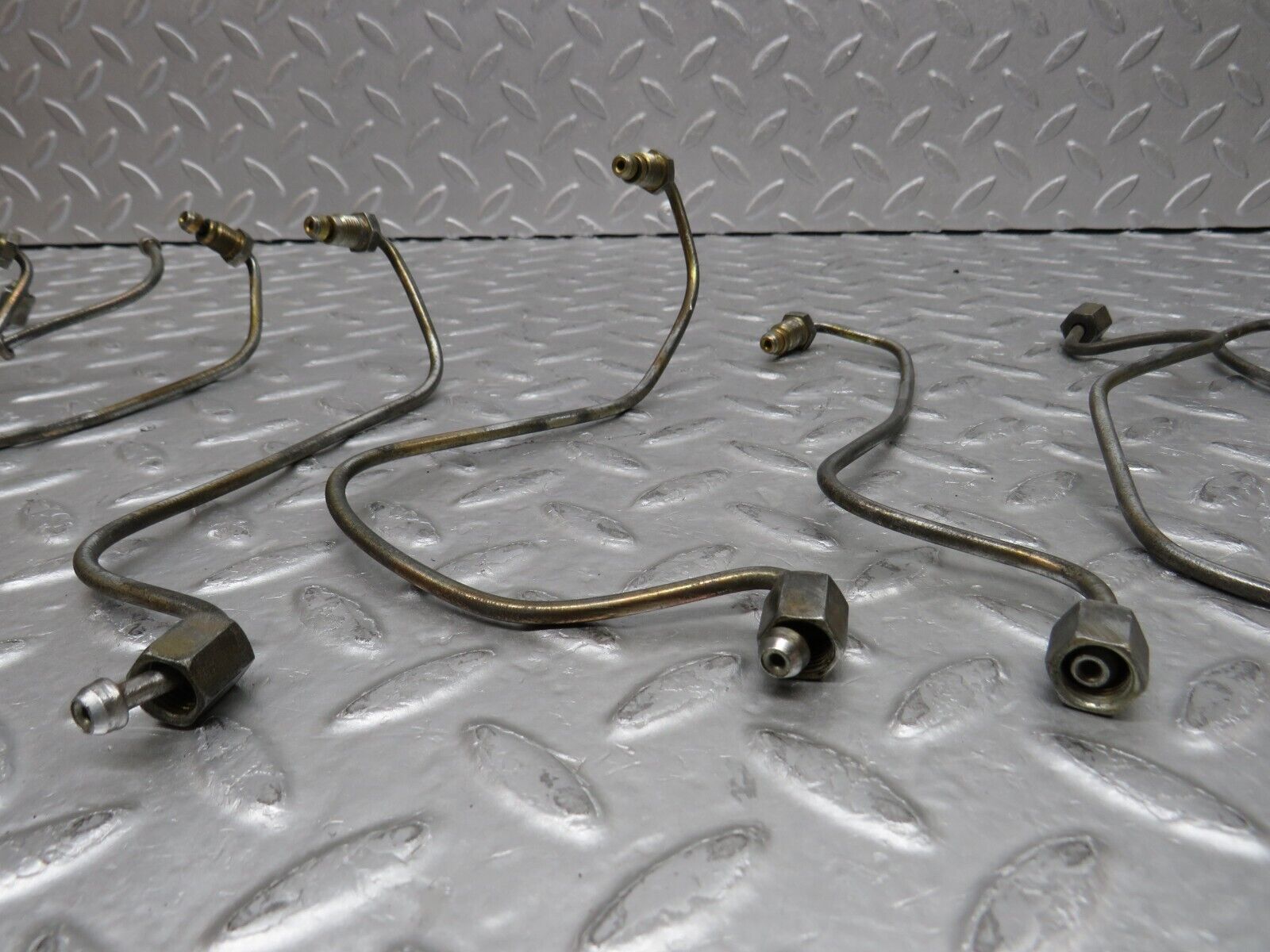 37119 Mercedes-Benz C126 420SEC Coupe Fuel Line Pipe Set