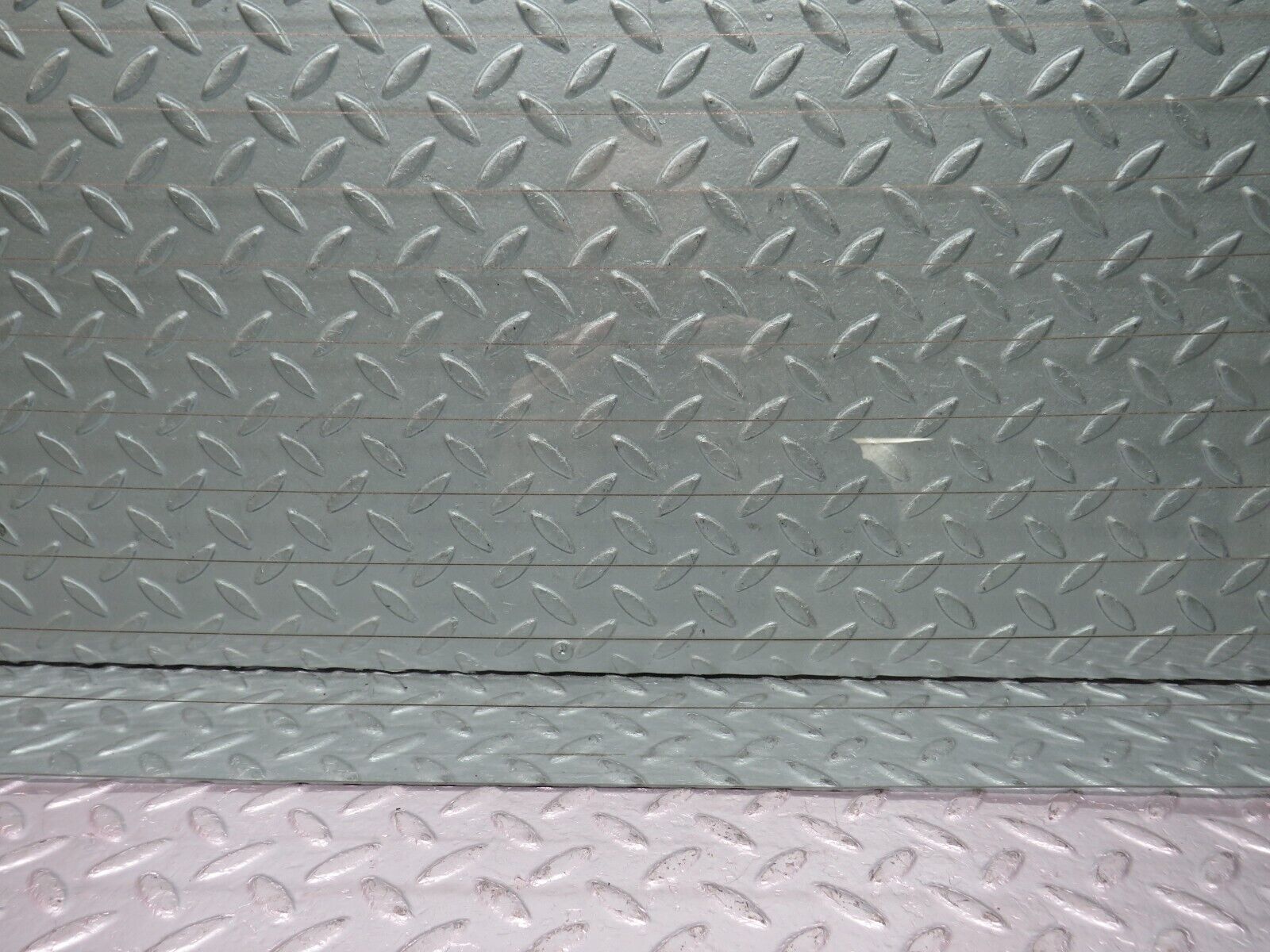 39073 Mercedes-Benz W201 190E 2.6L Rear Heated Windscreen Glass