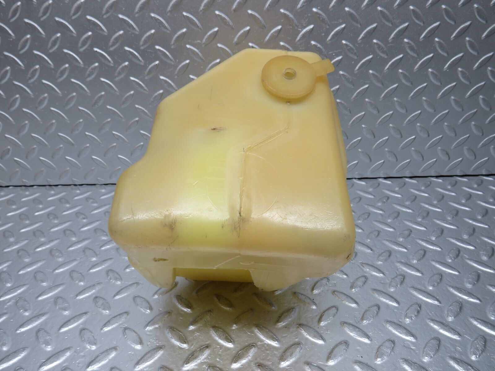 0713 Mercedes-Benz C107 350SLC Coupe Windscreen Washer Fluid Reservoir Tank 1078690020