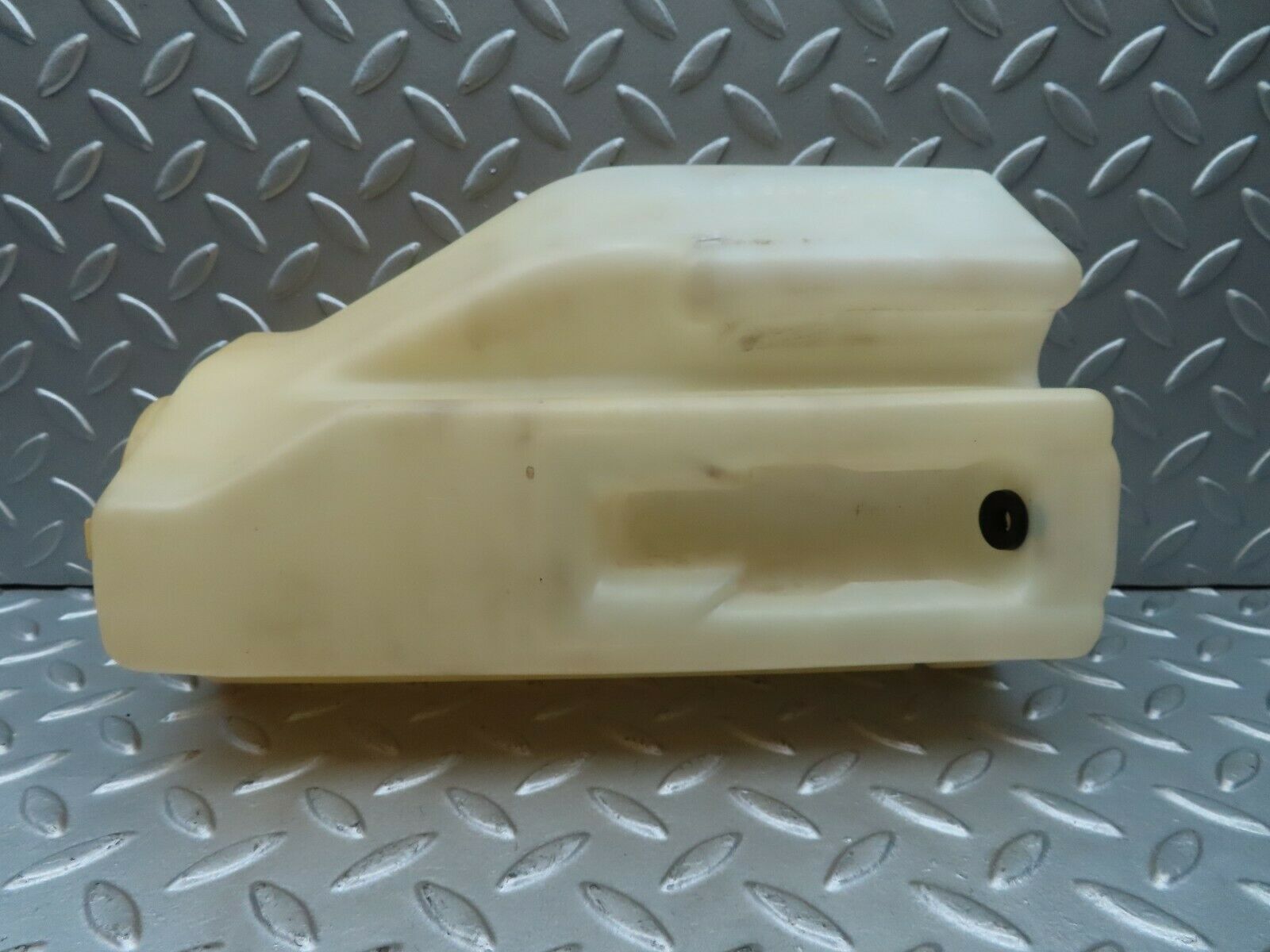 3662 Mercedes-Benz S123 200T Wagon Windscreen Washer Fluid Tank 1238690072