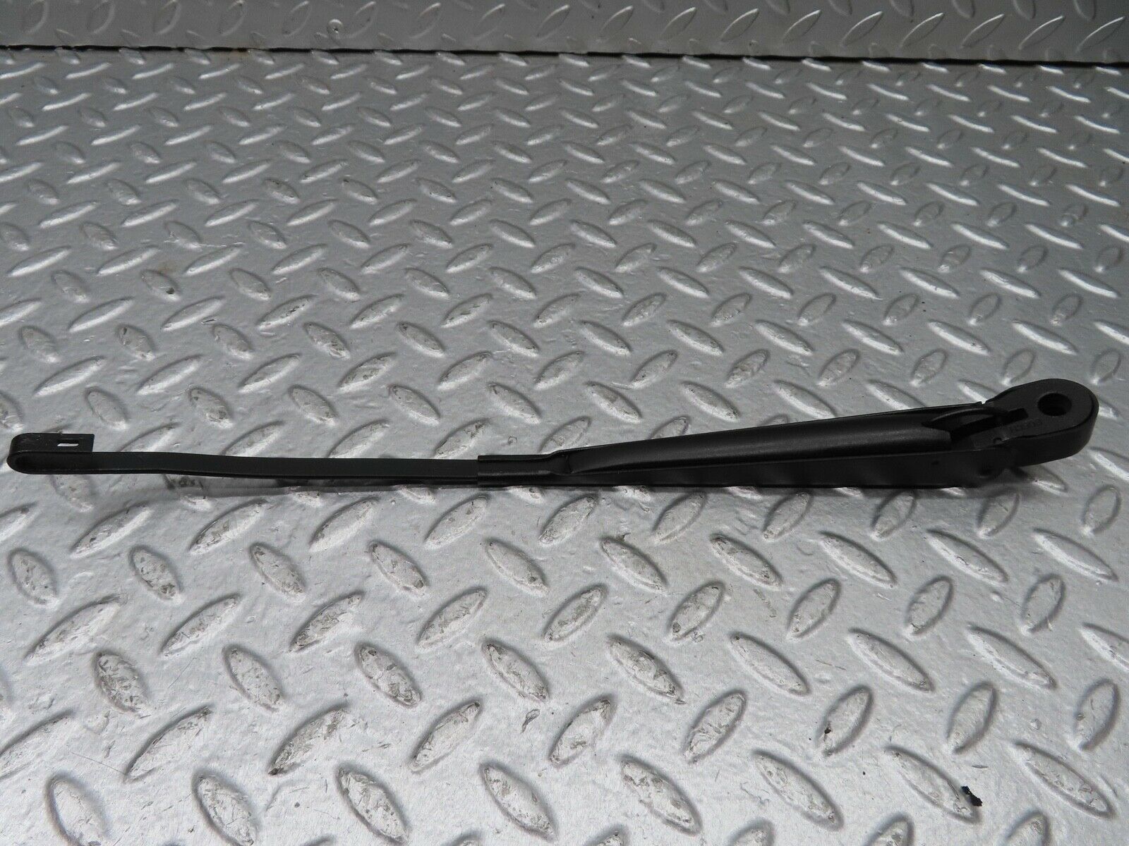 18226 Mercedes-Benz W111 220SE Coupe Wiper Arm Bosch Left Side