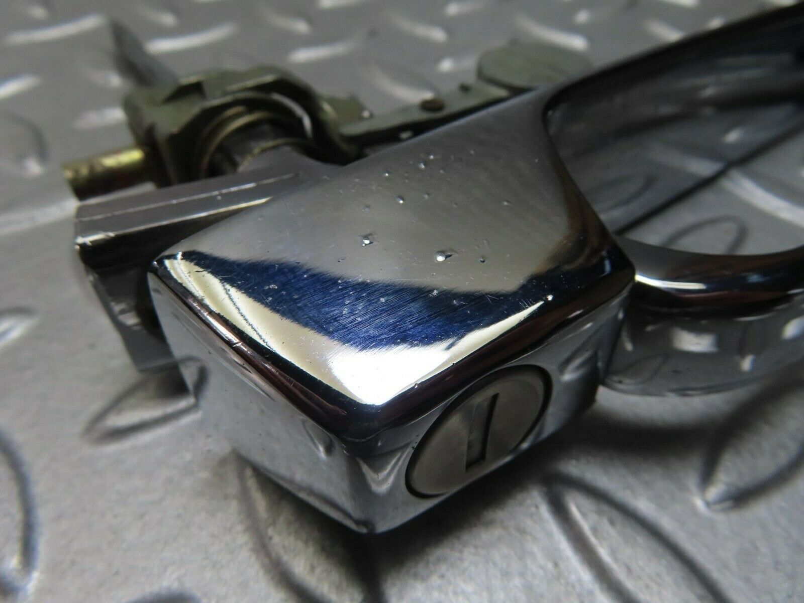 8757 Mercedes-Benz W116 Chrome Door Handle Front Right No Key 1167600159