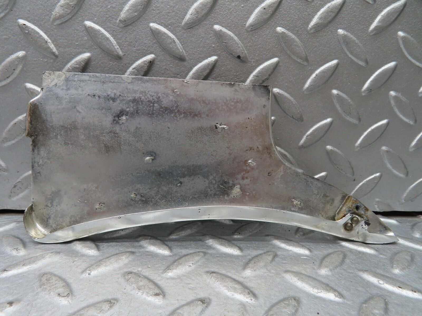 19008 Mercedes-Benz W120 W121 Ponton Air Intake Chrome Cover Left Side