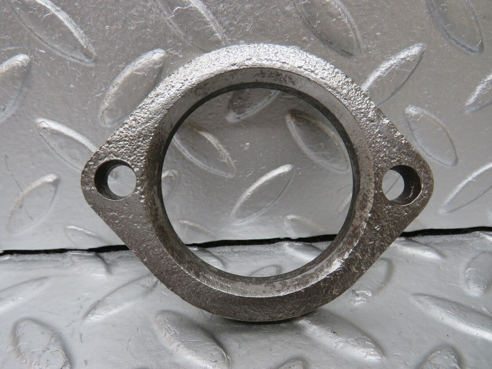 34635 Mercedes-Benz C126 380SEC Coupe Exhaust Flange 2x