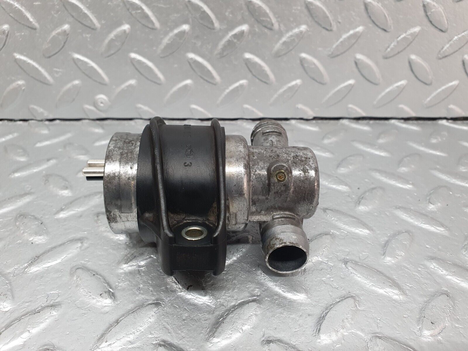 41021 Mercedes-Benz W126 300SE Idle Air Speed Actuator Valve 1031410282