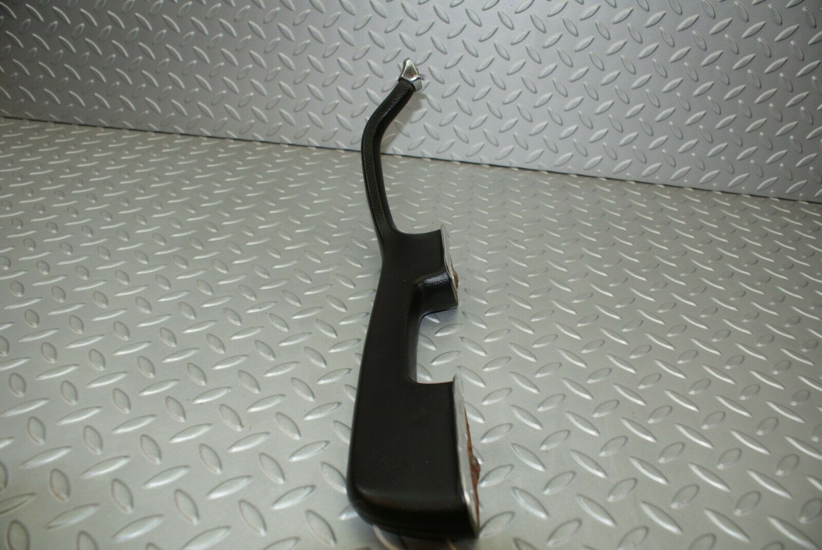 3108 Mercedes-Benz W115 220D Interior Door Handle Right Black