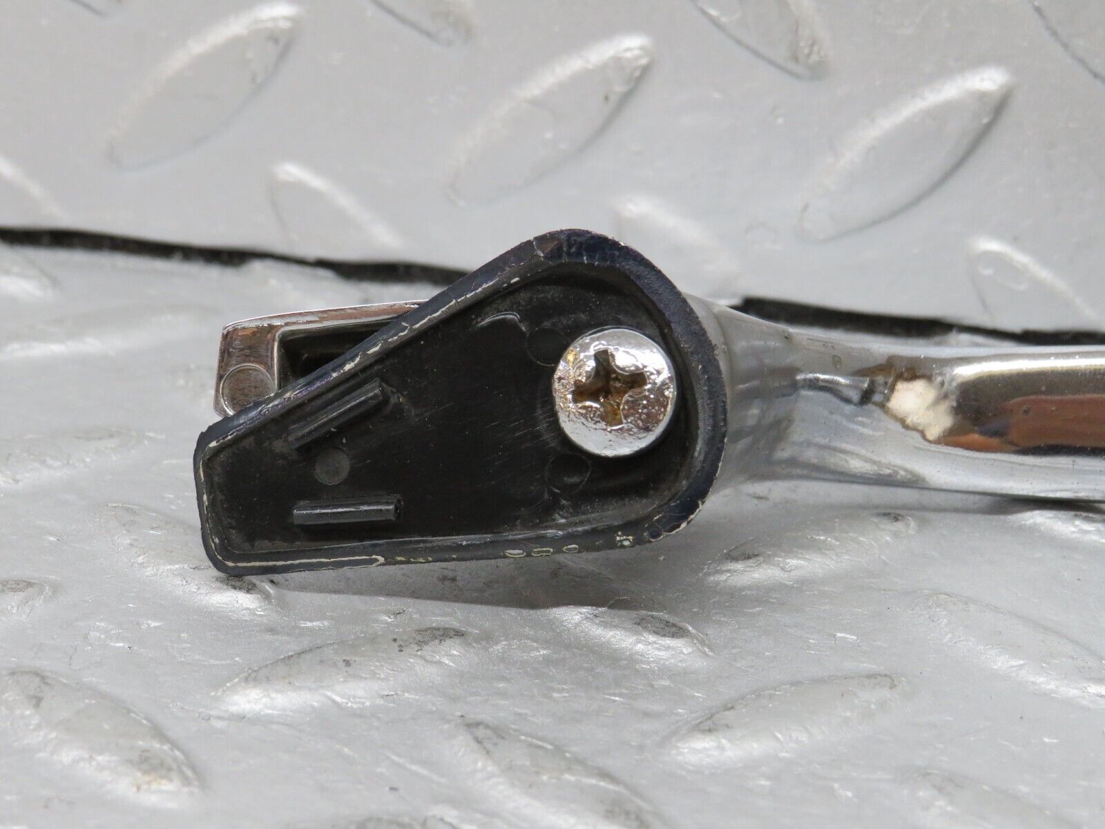 35817 Mercedes-Benz W108 Front Right Chrome Door Handle No Key 1087660801