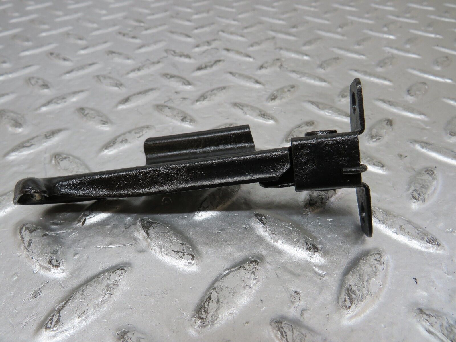 26114 Mercedes-Benz W116 450SE Bonnet Safety Latch Pair