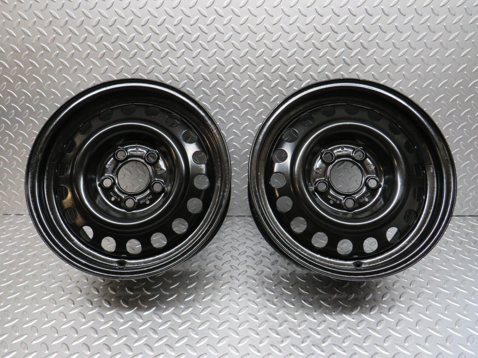 31607 Mercedes-Benz Steel Wheel Set 6Jx15H2 ET49 1244001202