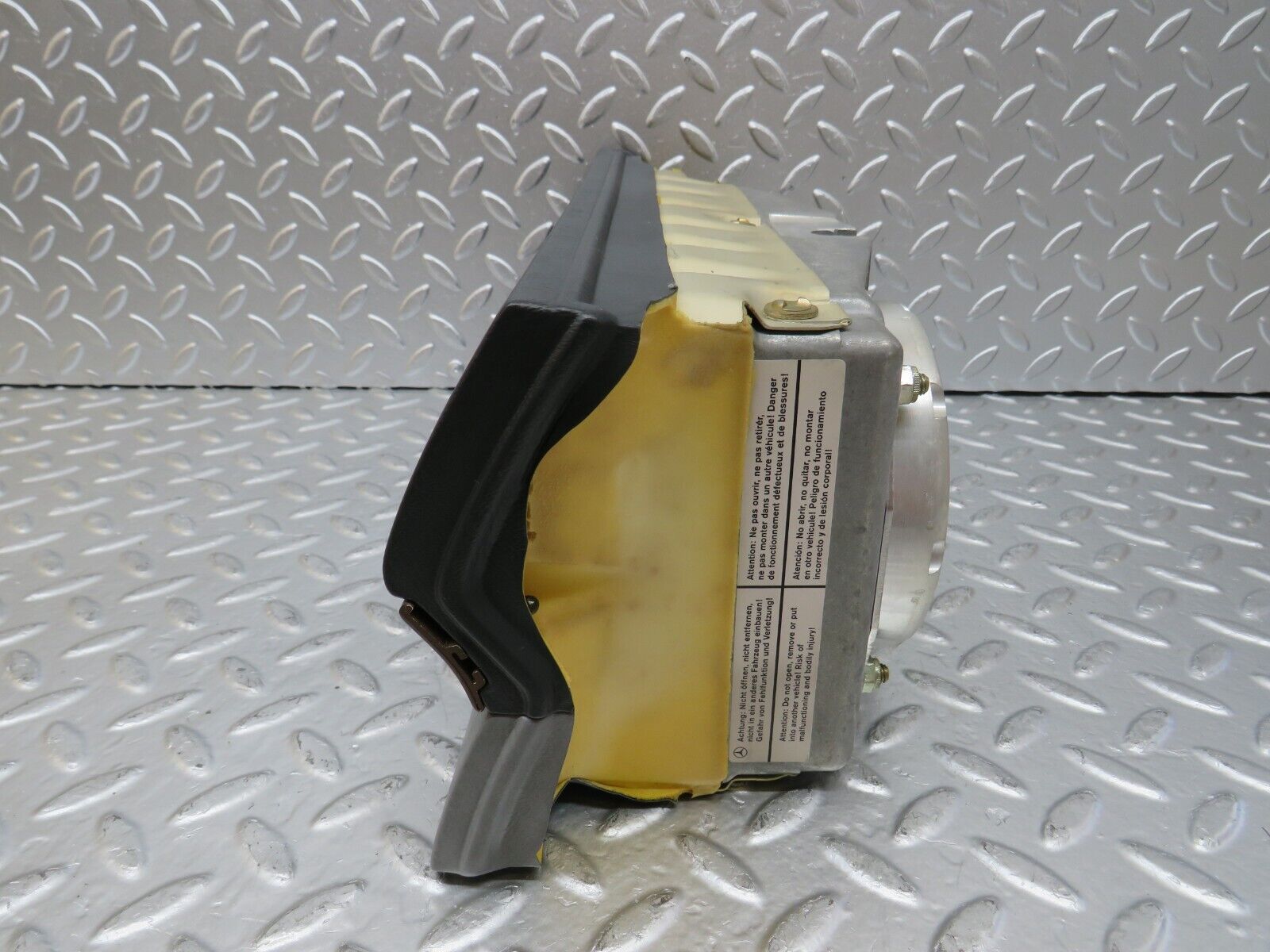 25671 Mercedes-Benz W124 280E Dashboard Airbag Passenger Left Side 1248600405