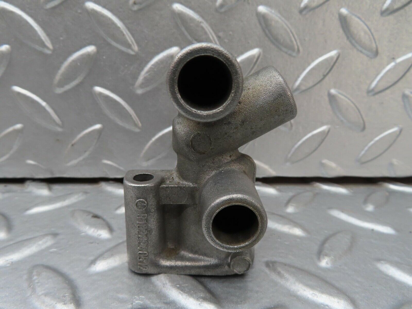 15324 Mercedes-Benz W123 230E Idle Control Valve 1020940512