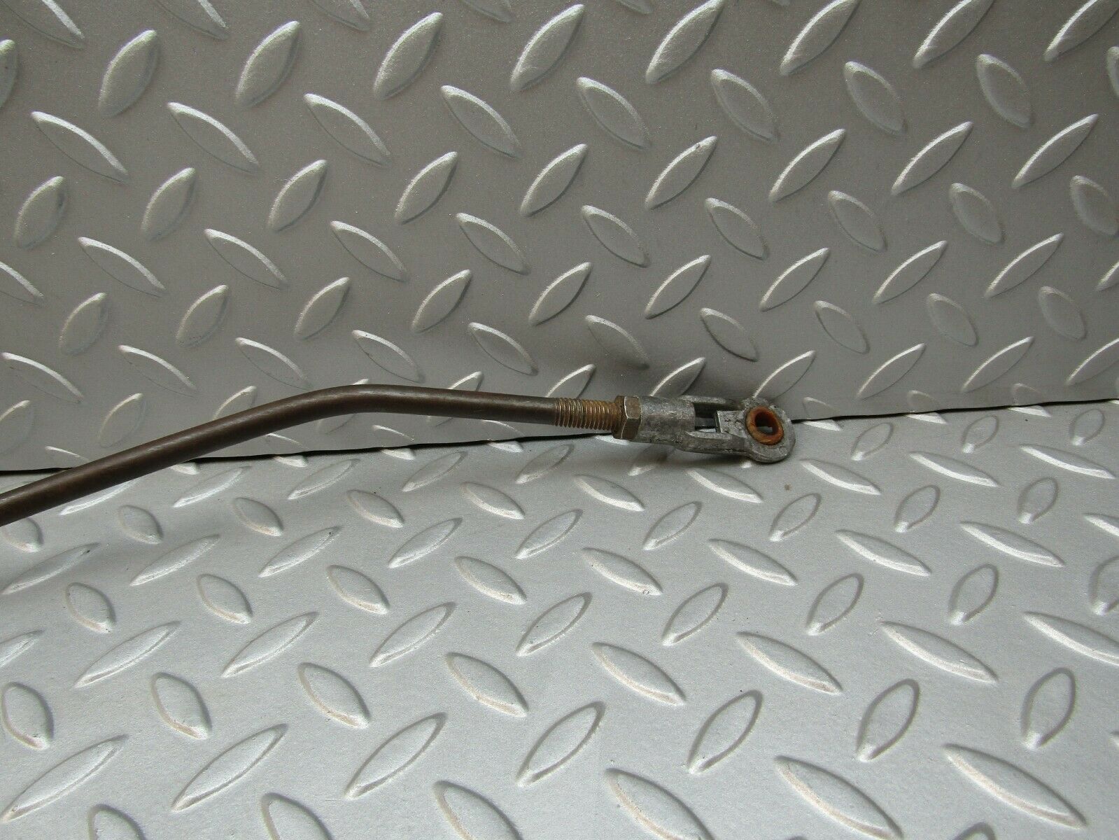 3293 Mercedes-Benz W115 220D Manual Gear Shift Linkage 3-4 0009920510