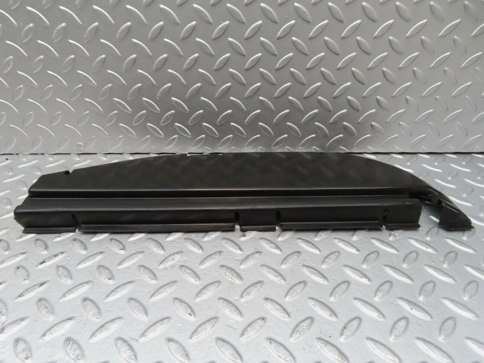 14689 Mercedes-Benz W201 190E Sunroof Cable Slide Cover 2017820156