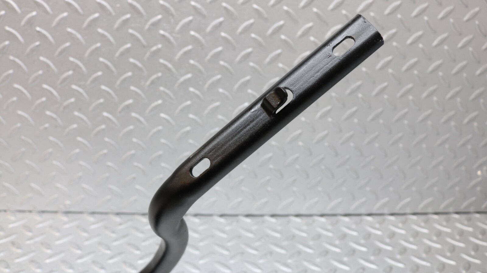 37211 Mercedes-Benz C126 420SEC Coupe Trunk Lid Hinge Right